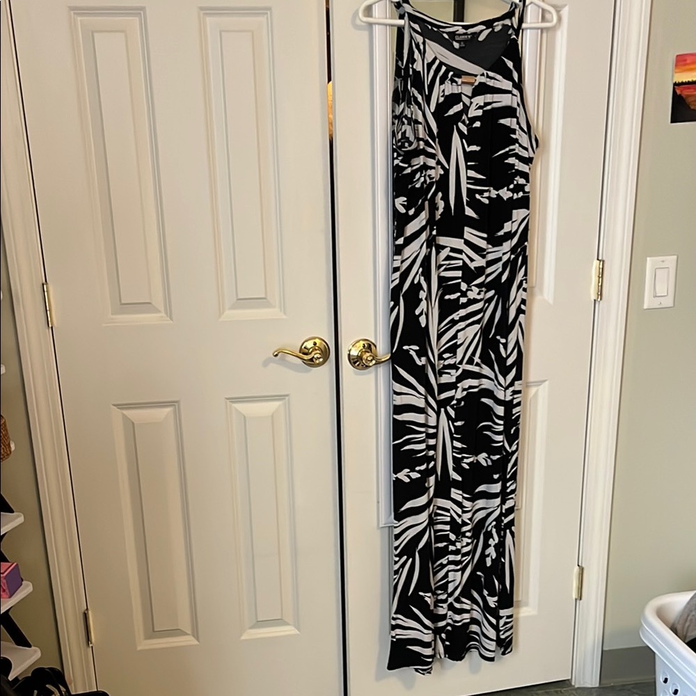 Glamour Black and White Tropical Maxi Dress